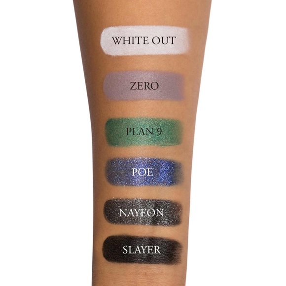 🌙Kat Von D “Poe” Studded Kiss Lipstick 🌙 - Picture 5 of 10